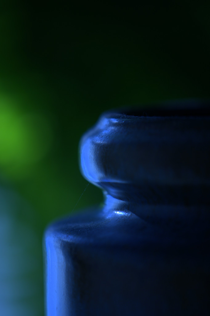 Blue Vase by jayberg