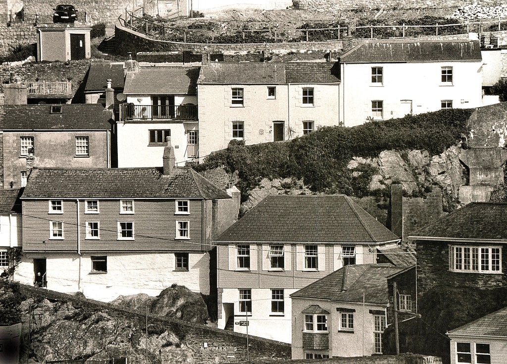 Fishermen's cottages by swillinbillyflynn