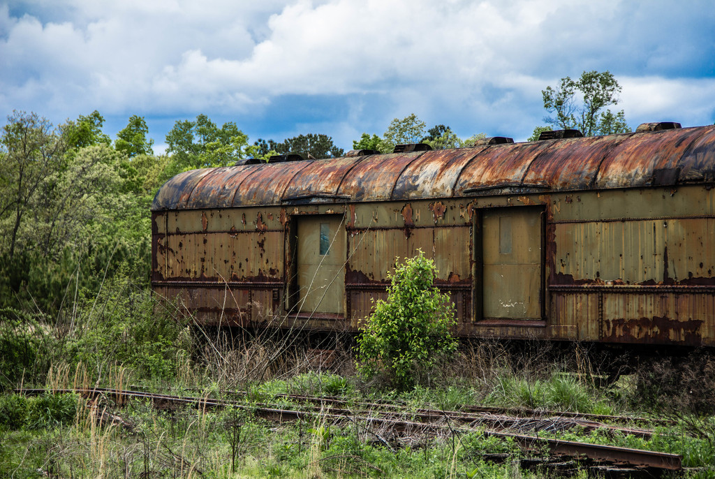 Rusted Train Car by tara11
