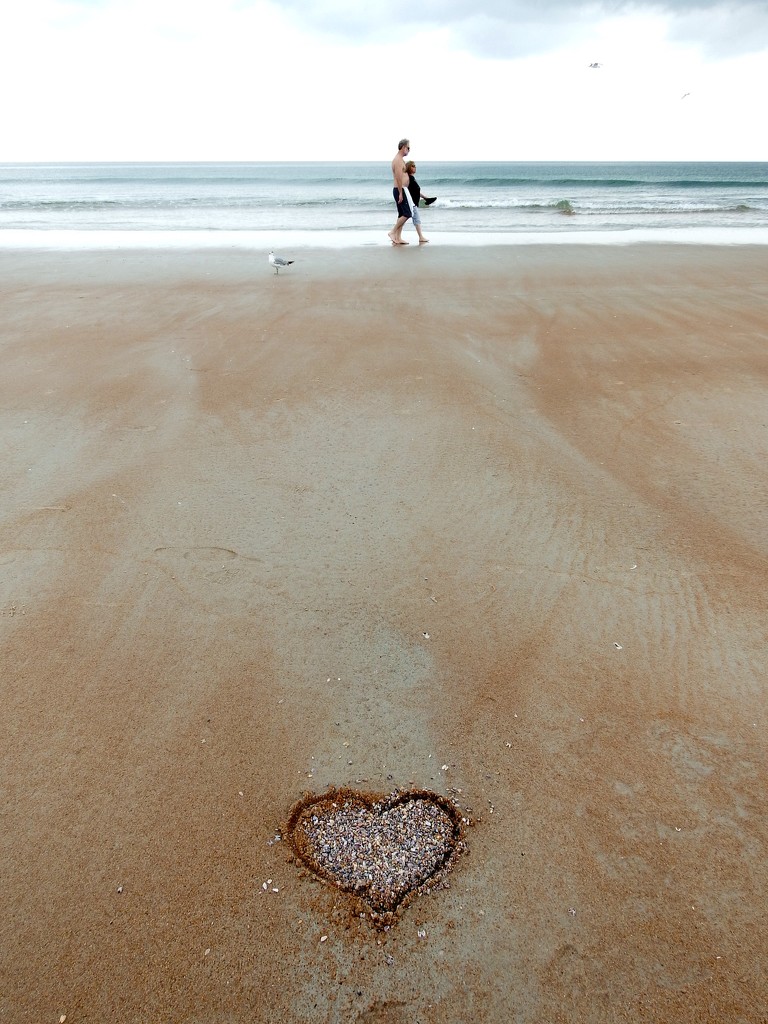 Love letters in the sand by joemuli