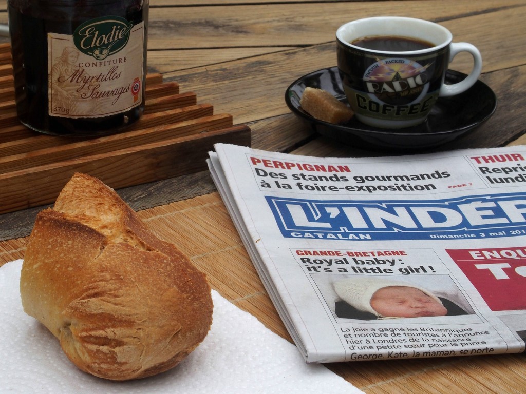 Breakfast News by laroque