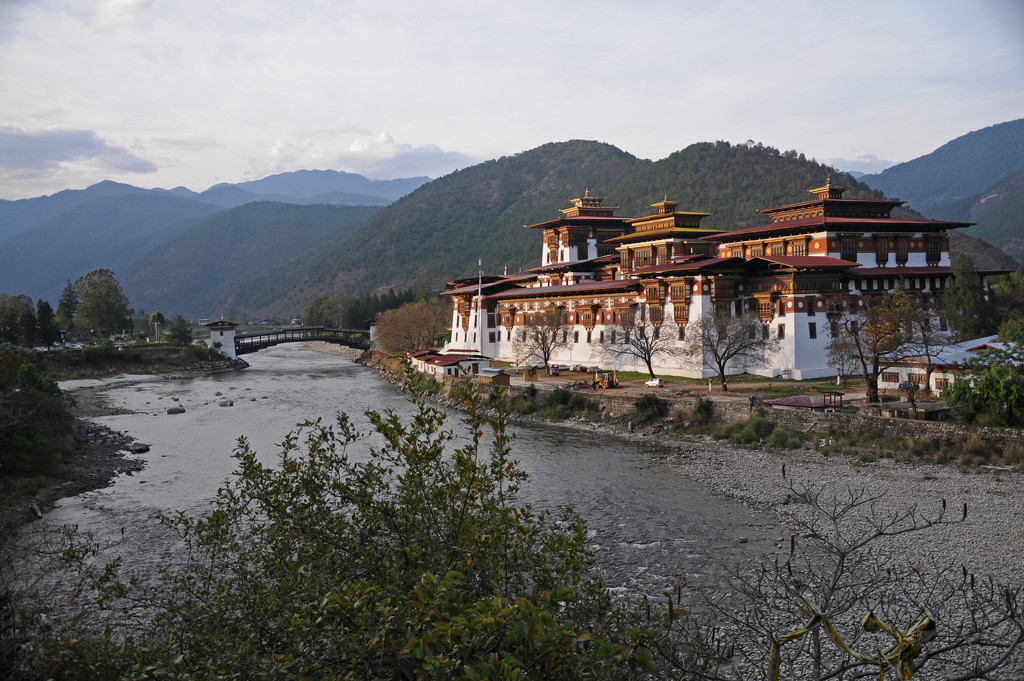 Punakha Dzong Phimphu Bhutan by ianjb21
