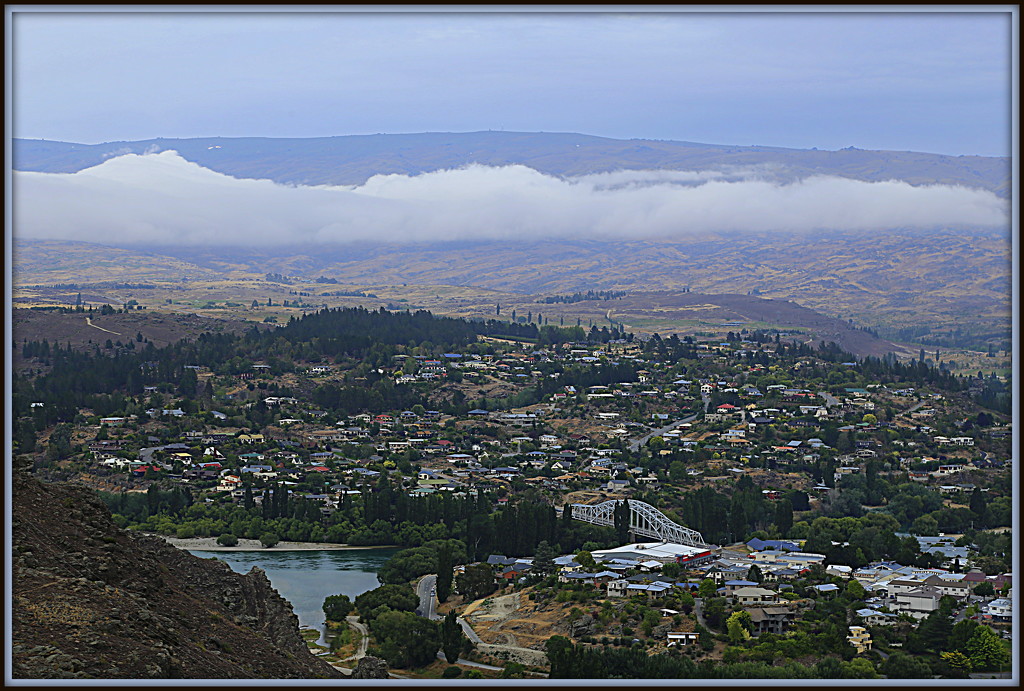 Alexandra - Central Otago NZ by dide