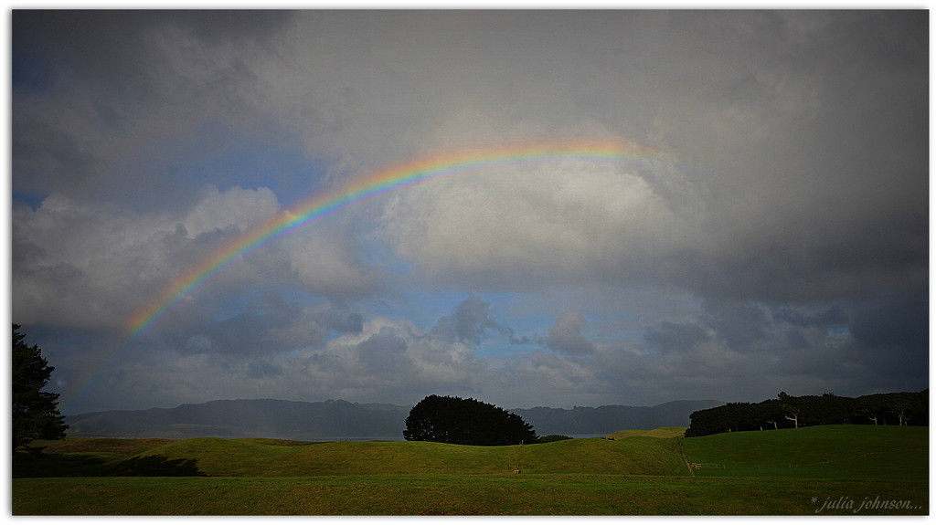 Somewhere over the rainbow... by julzmaioro
