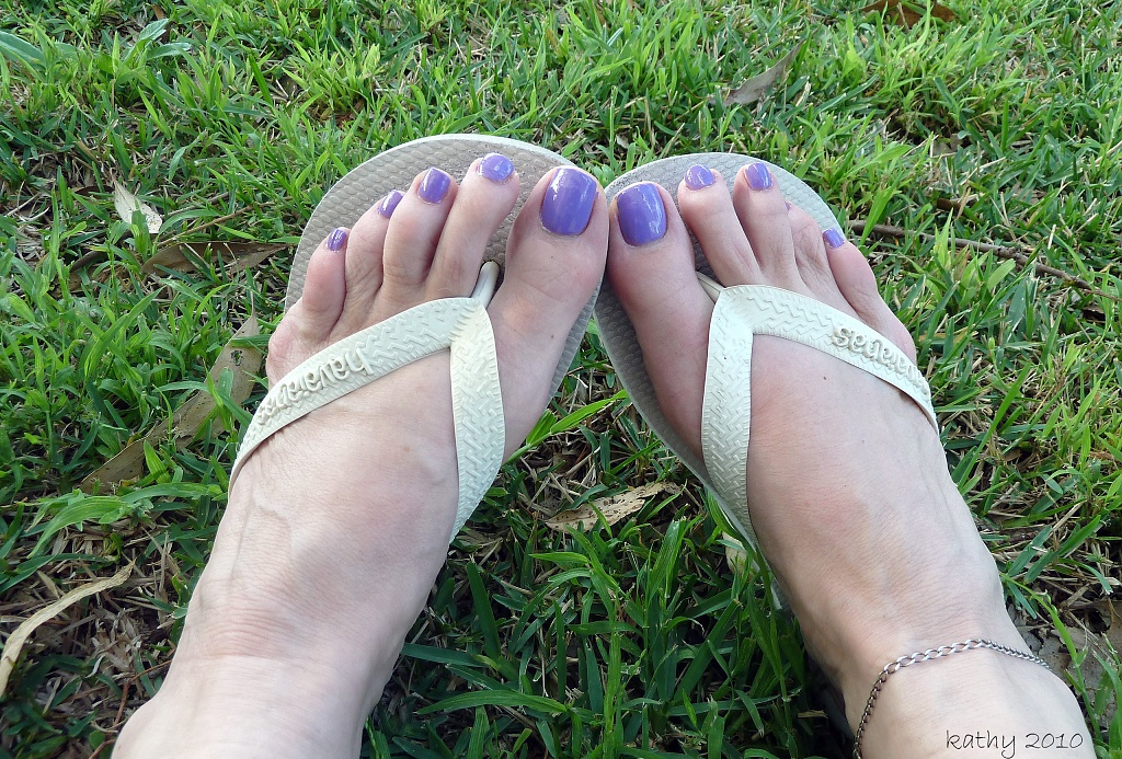 Summer Feet by kjarn