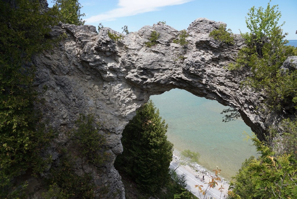 Arch rock by amyk