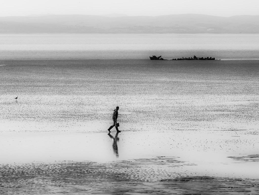 Morecambe bay. by gamelee