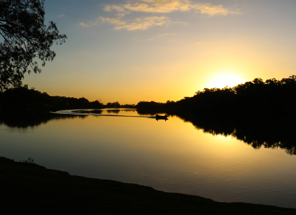Winter sunset on the River Murray by flyrobin