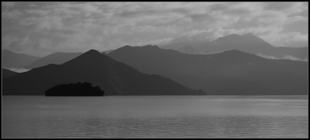 Marlborough Sounds by dide