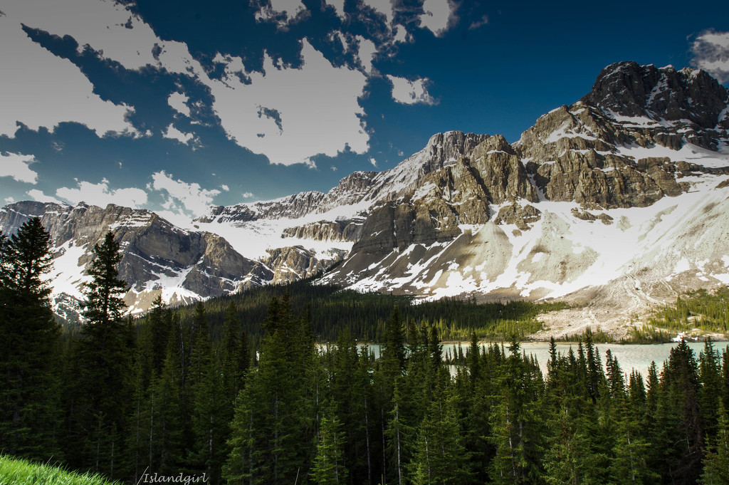 Mountains in Jasper National Park    by radiogirl