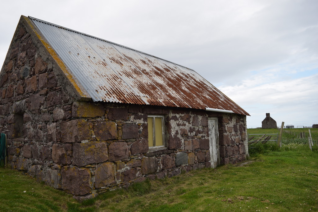 shed at Culkein Stoer by christophercox
