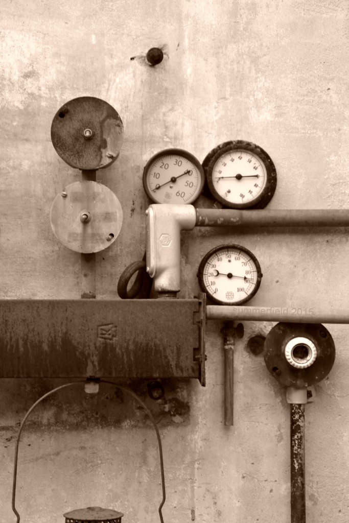 distillery gauges by summerfield