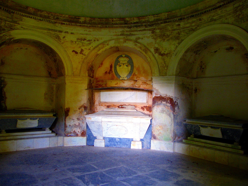 Inside the Mausoleum by jeff