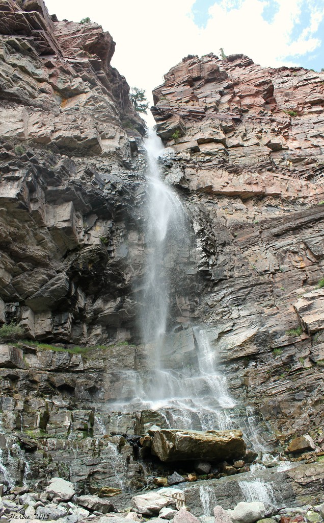 Cascade Falls Frontal View by harbie