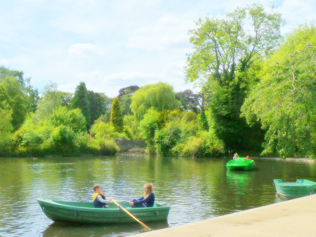 Boating on the lake by boxplayer