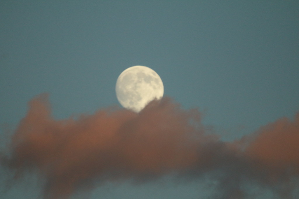 Cloudy Moon by kimmer50