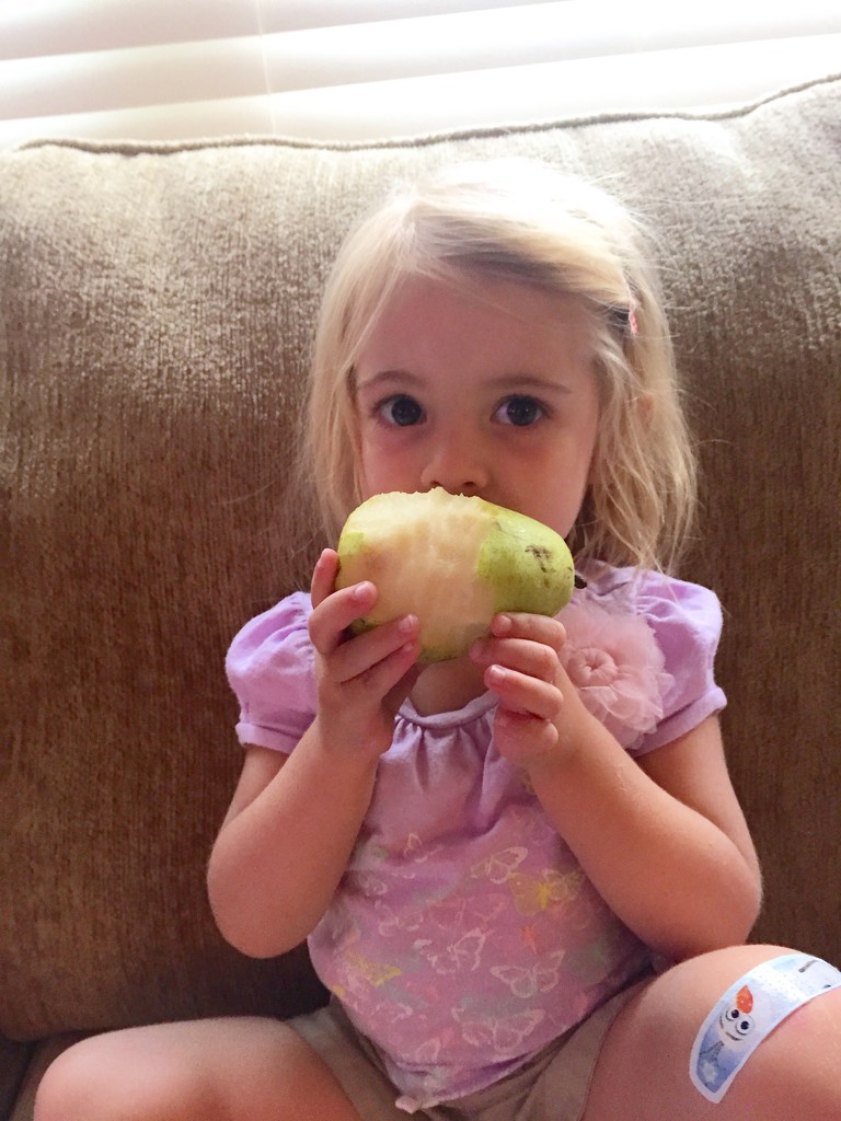 Pear smile by mdoelger