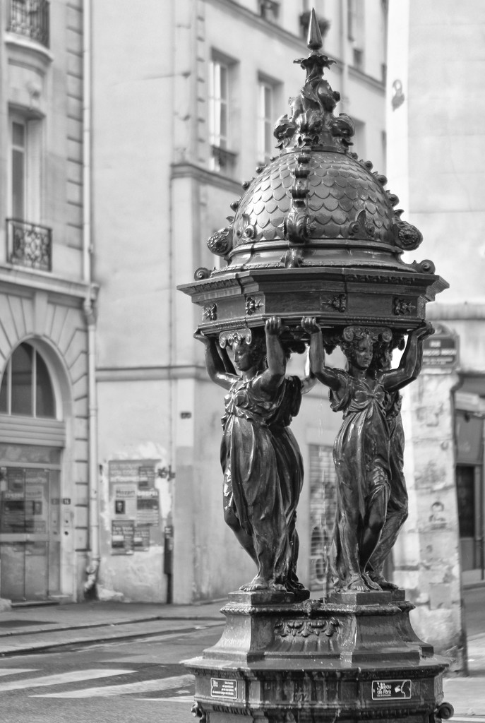 Wallace Fountain, St. Paul by jamibann