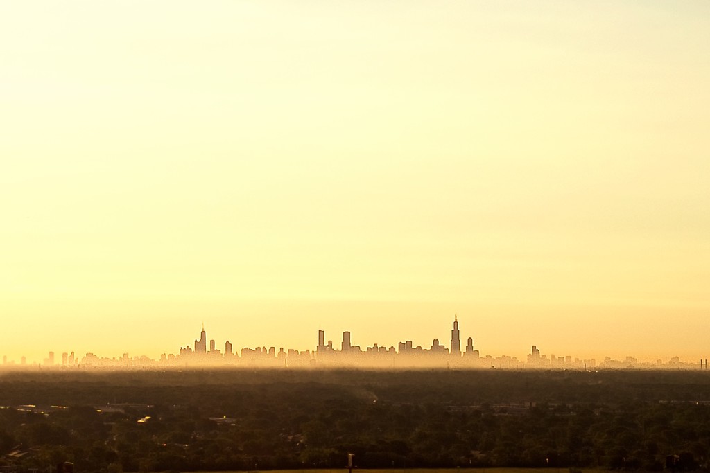 Early Morning Flight over Chicago  by jyokota