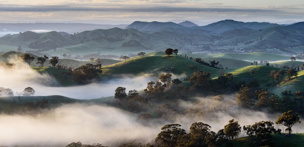 Strath Creek Ranges by robotvulture