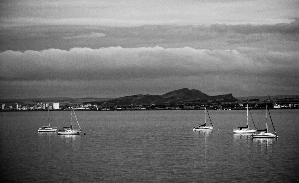 Arthur's Seat across the Forth by frequentframes