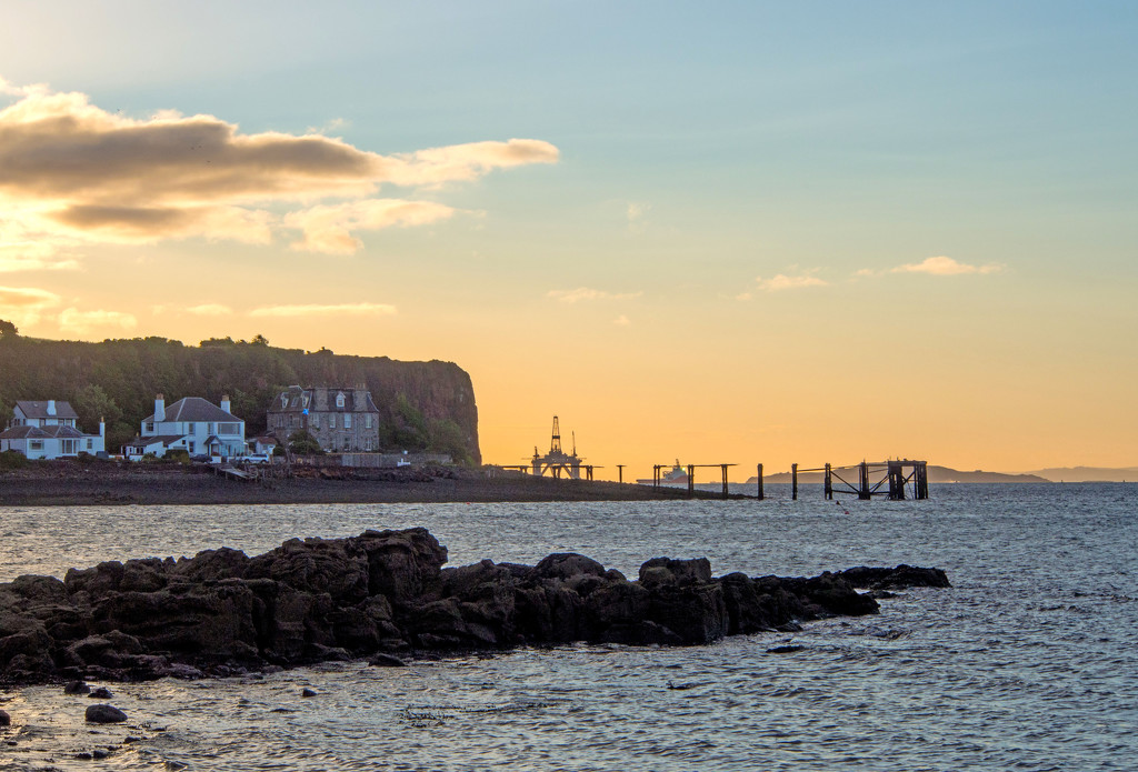 Morning at Hawkcraig by frequentframes