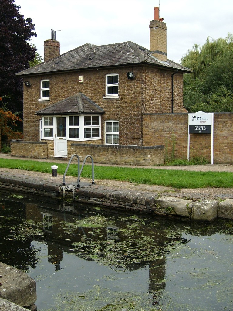 Lock Keepers Cottage by bulldog