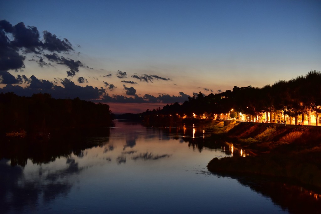 NF-SOOC-2015 Day 11: Chinon - looking west along the River Vienne by vignouse