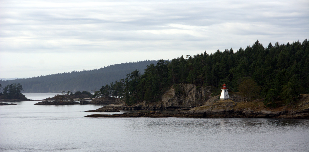 Coastal Lighthouse - Vancouver Island by jayberg