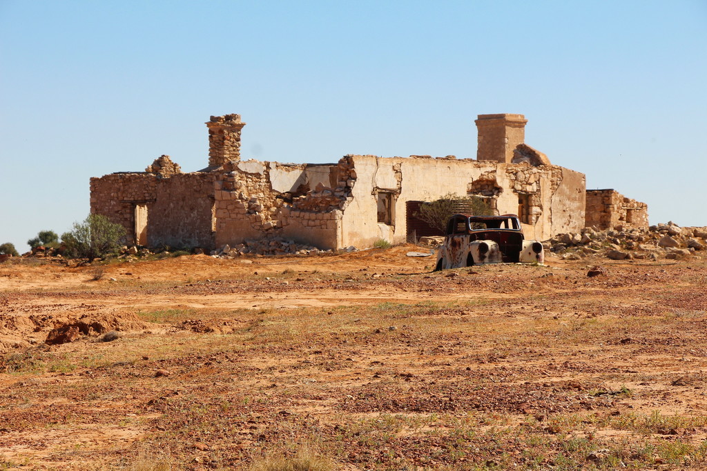 Cadelga Ruins by terryliv