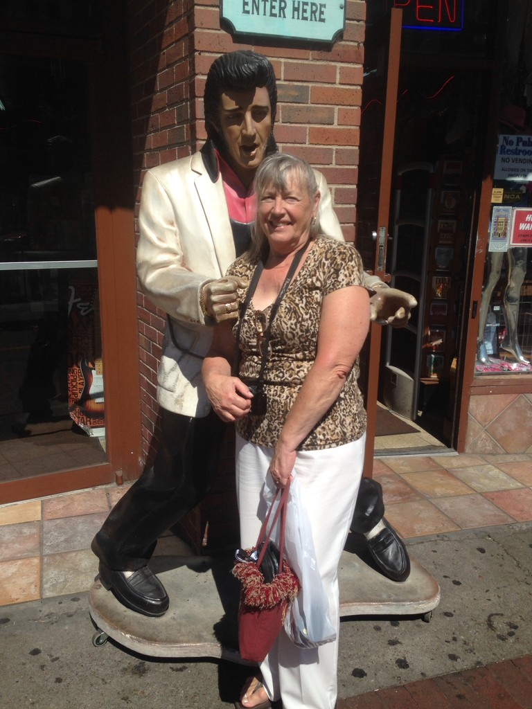 "The warden" and Elvis in Nashville by prn