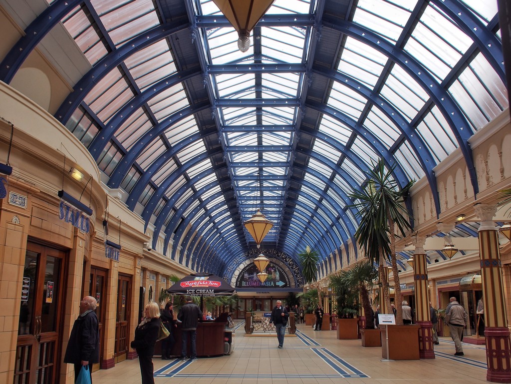The Winter Gardens Blackpool by happypat