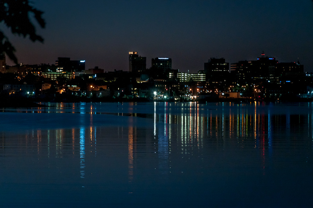 Portland at Night by joansmor