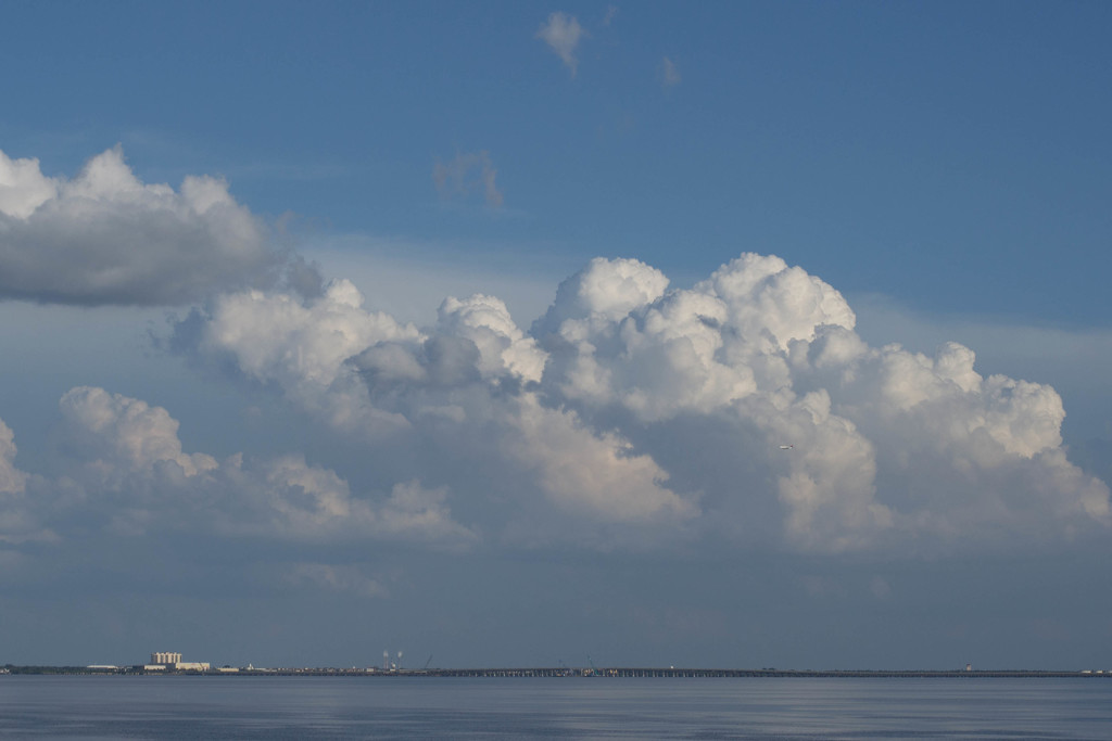 Florida sky line by meemakelley