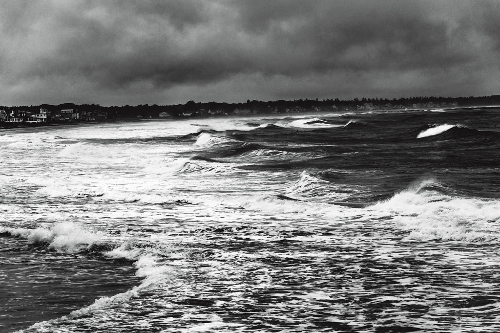 Another stormy sea by joansmor