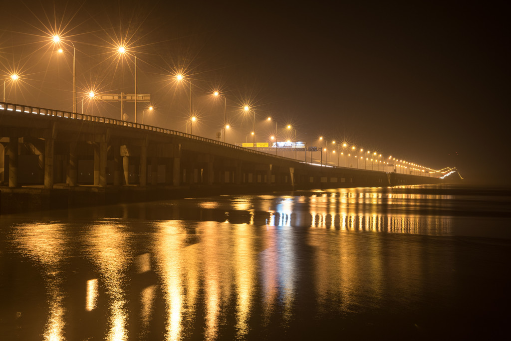 Penang-Bridge-at-night by ianjb21