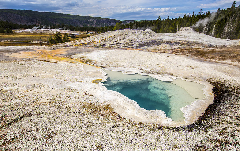 Heart Spring Yellowstone by pdulis