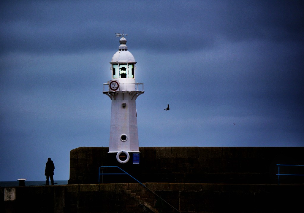 Flashback - Mevagissey lighthouse at dawn by swillinbillyflynn
