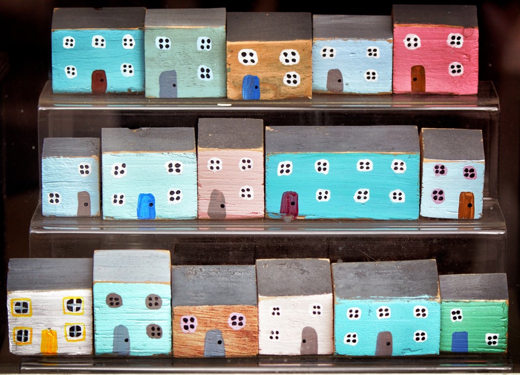 Little houses by swillinbillyflynn