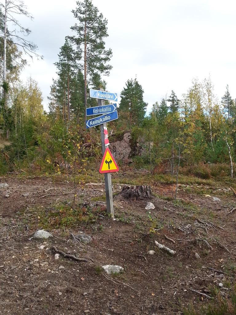 Signpost in the middle of nowhere by annelis