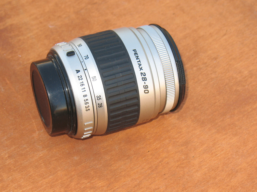 Pentax 28-90 Lens by clemm17