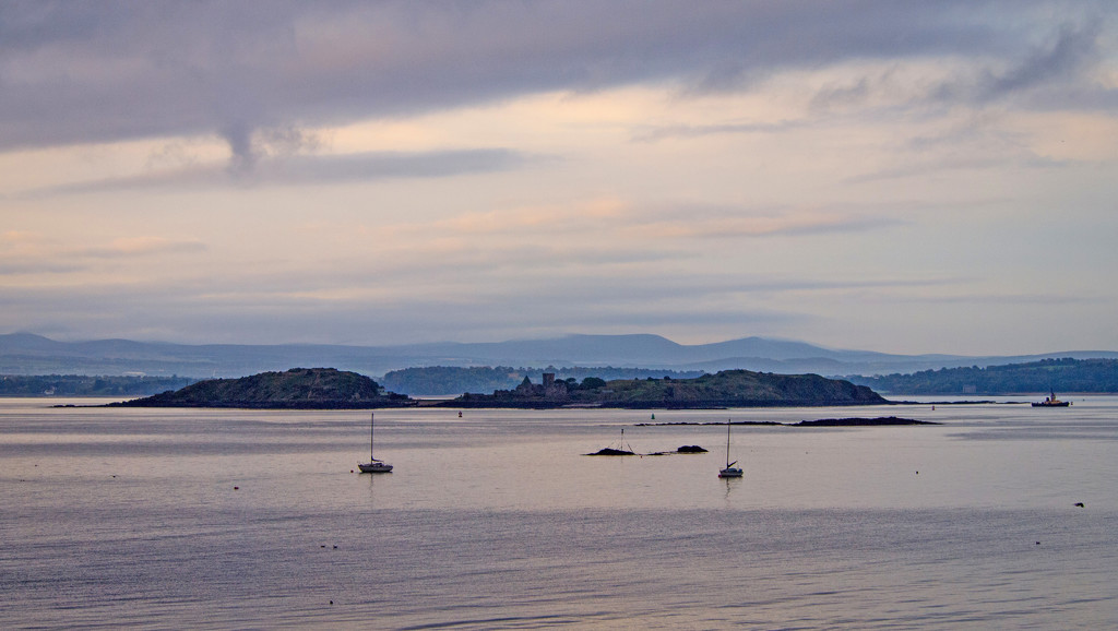 Inchcolm Abbey by frequentframes