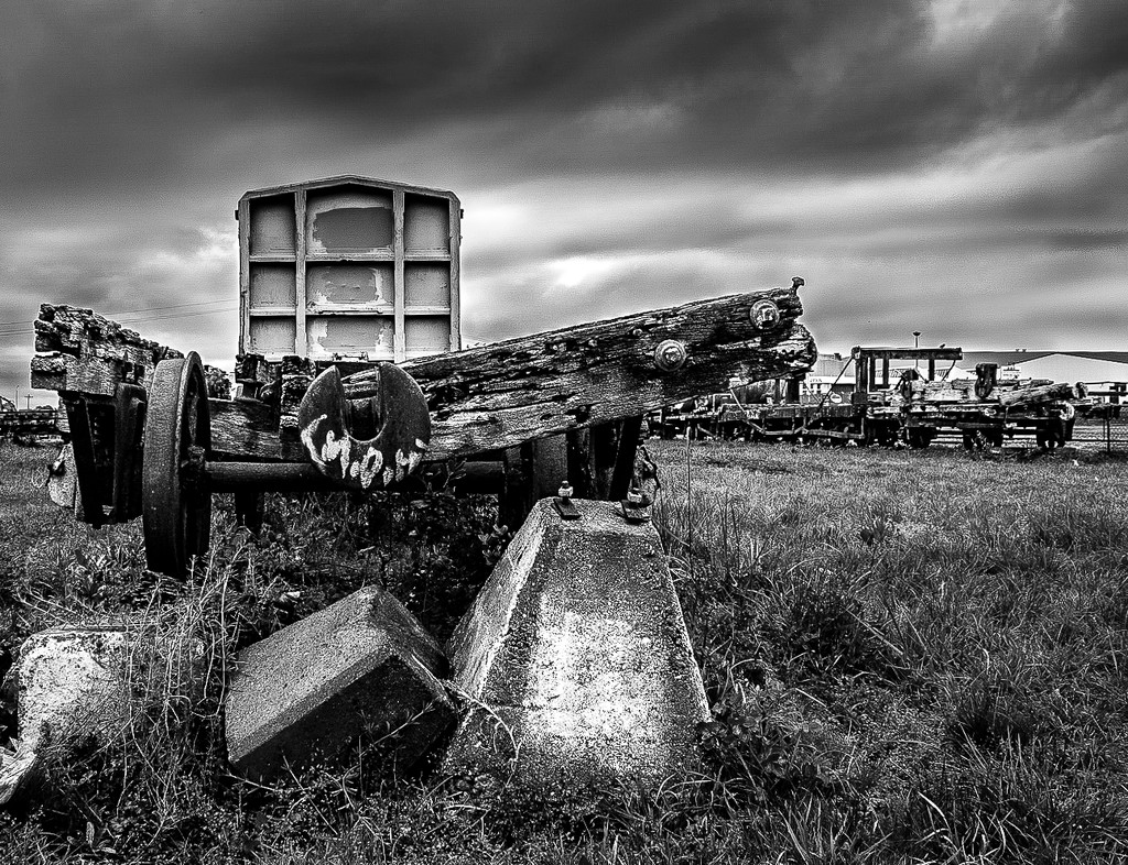 End of the line by graemestevens