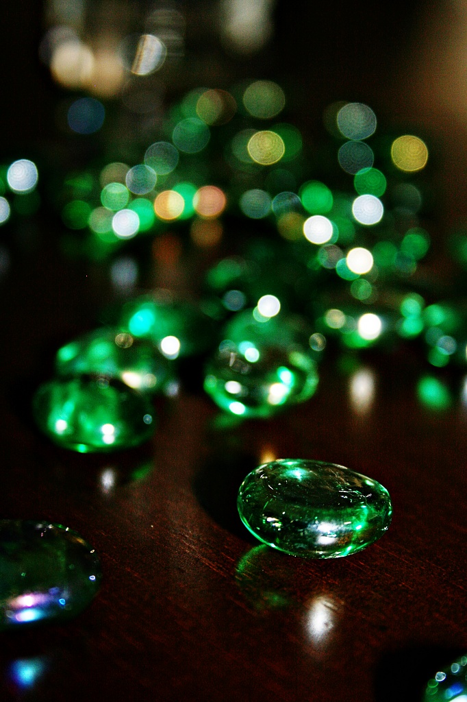 glass beads by corymbia