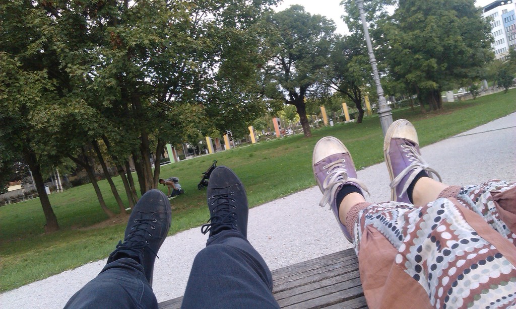 Chilling in a park :D by nami