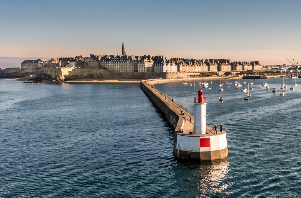 Leaving St Malo by vignouse