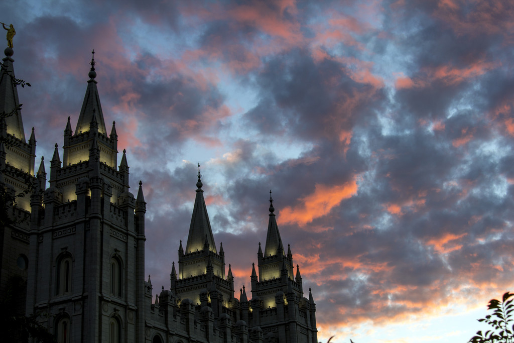Sunset at Temple Square by hjbenson