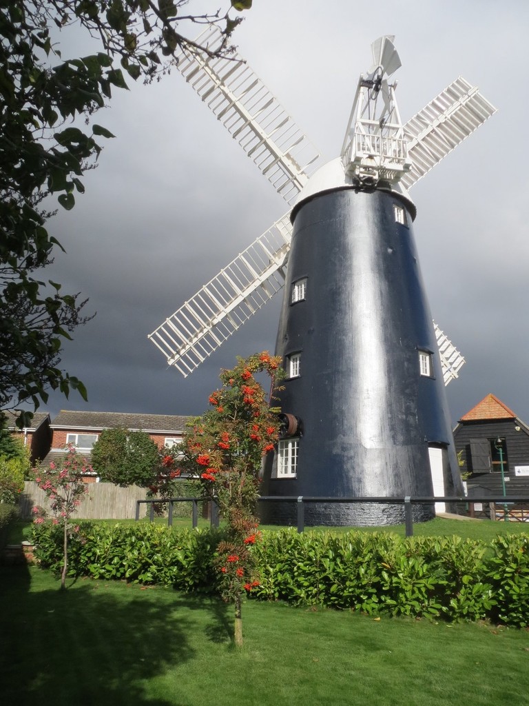 Windmill and storm clouds by g3xbm