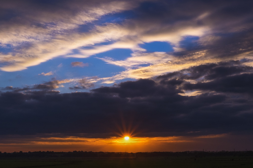 Day 287, Year 3 - As The Sun Dies Down In Norfolk by stevecameras