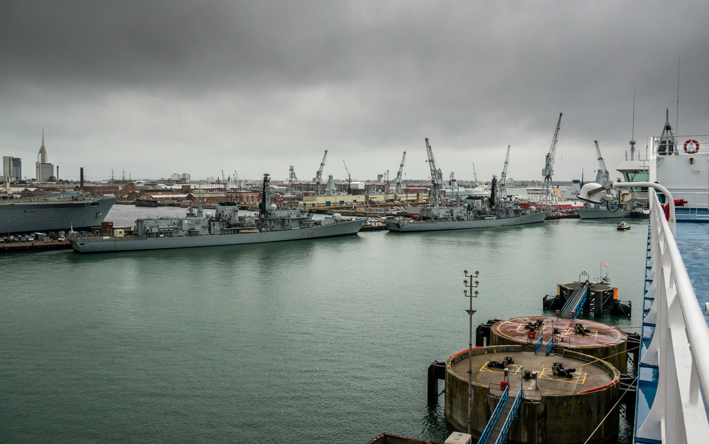 A Year of Days - Day 302: Portsmouth Naval Station by vignouse
